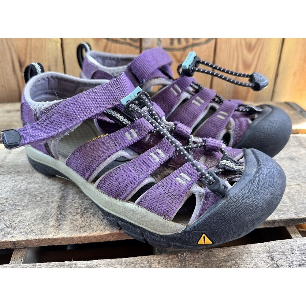 KEEN Kid’s Sandals Shoes Hiking Purple Water Outdoor Camping Size 2